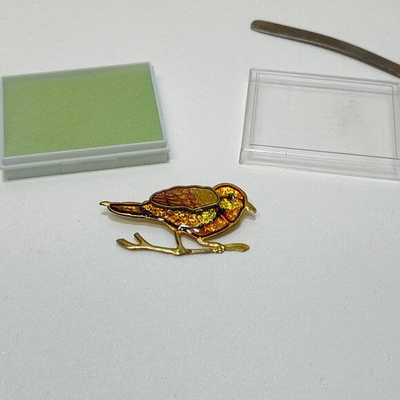 Bird-Themed Bookmark & Brooch Enamel Accents Sparrow Perfect Gift Vintage RARE - Picture 3 of 9